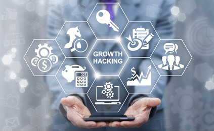 GOVERNANCE OMNICANALITà GROWTH HACKING